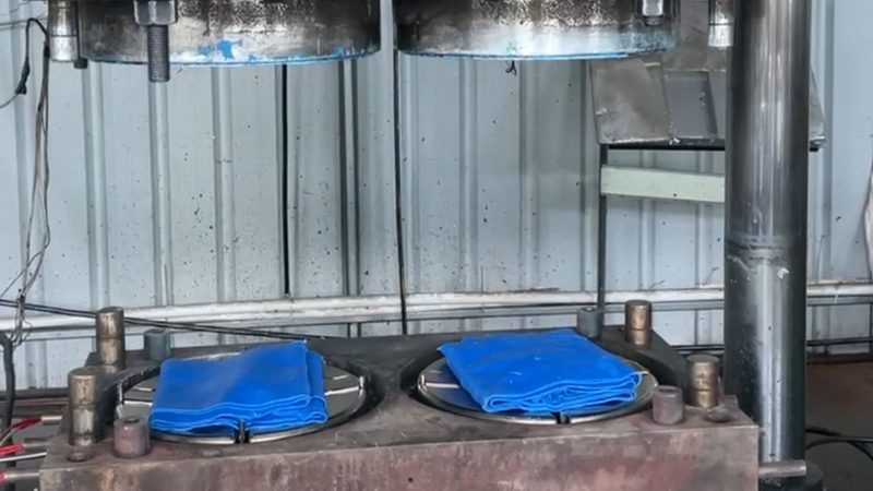 双色模具材质报价单：揭秘双色模具材质选择与成本控制