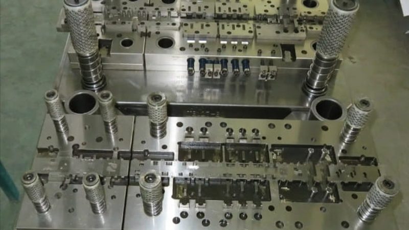 家电外壳压铸模具选型的关键要素分析